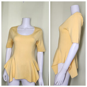 New York & Co Knit Peplum Blouse Size M Yellow Scoop Neck Casual Career Wear